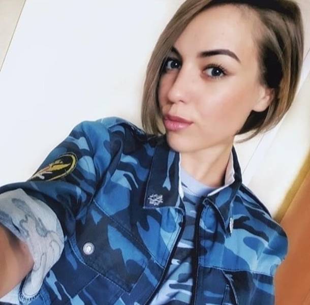 Russian Military Is Blessed With Some Pretty Faces Guru Ghantal